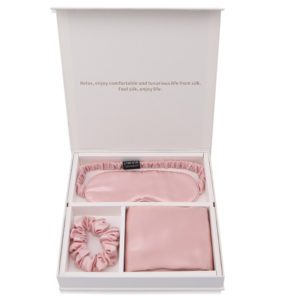 Silk Sleep Essentials Gift Set