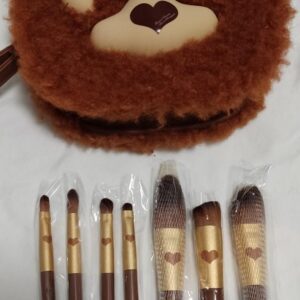 7 Piece Bear Paw Brush Set1