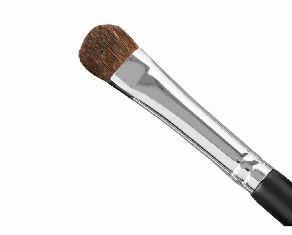 FlatEyeBrush